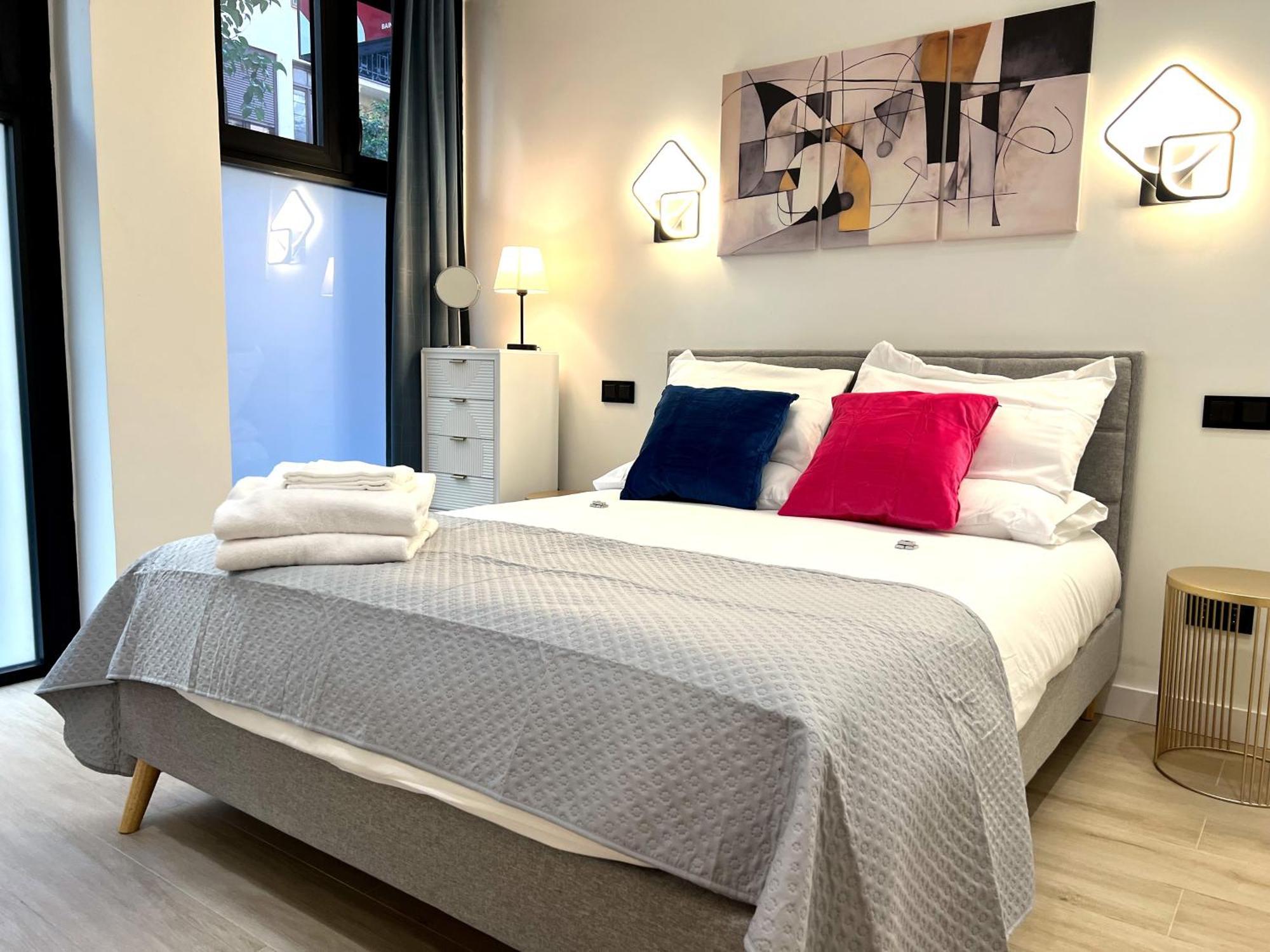 Duplex Moderno Y Acogedor Junto A Atocha Apartment มาดริด ภายนอก รูปภาพ
